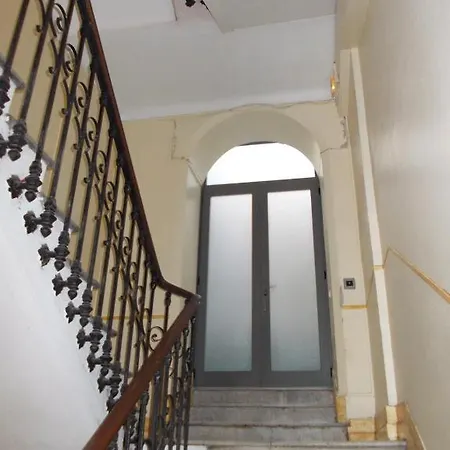 Altair Hostel *