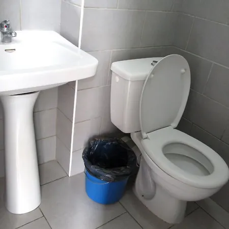 Altair Hostal *