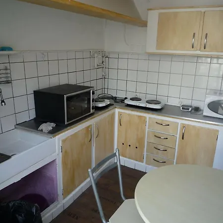 Altair Hostal *